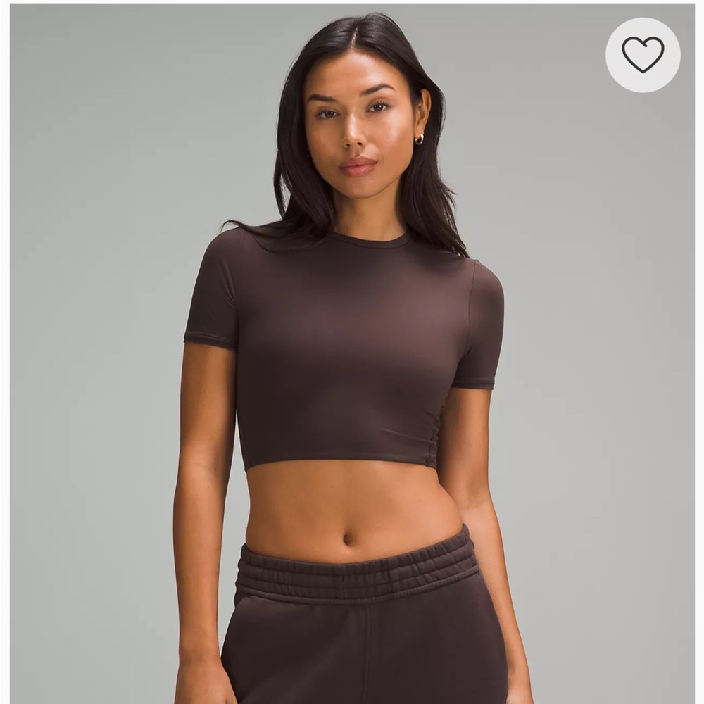 Nulu t shirt barely worn